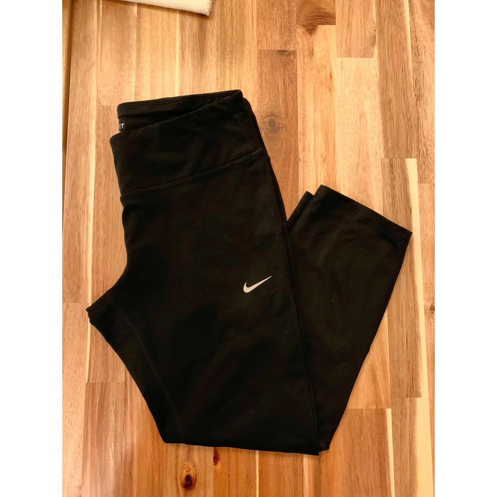 Nike Dri-Fit Women’s Running Capri Leggings